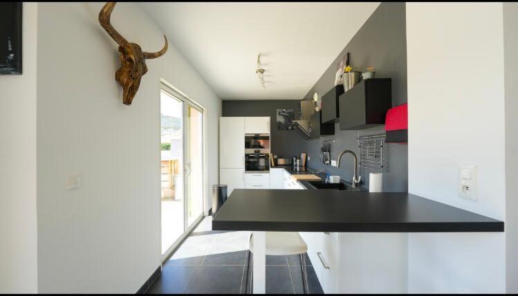 Chez Pasqua ! Appartement Spacieux Avec Terrasse 2 Chambres 6 Couchages En Rooftop LʼÎle-Rousse Exterior foto